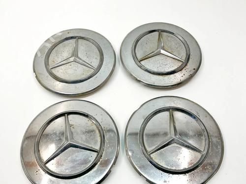 Coprimozzo Coprimozzo MERCEDES-BENZ SL (R107) 380 SL (107.045) (204 hp) 36130084 36130084