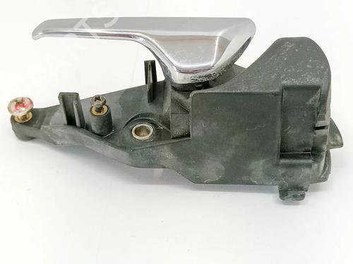 Used Front left interior door handle Front left interior door handle 36119096 36119096