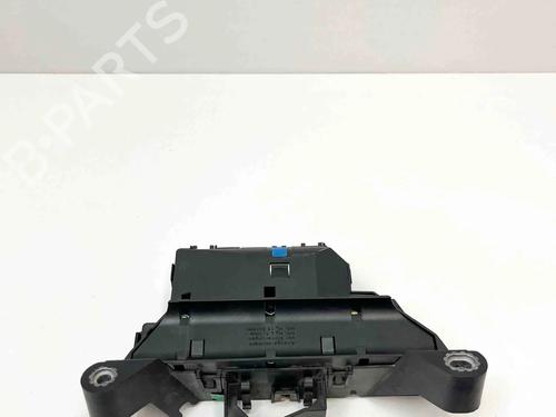 Used Fuse box Fuse box 36128776 36128776