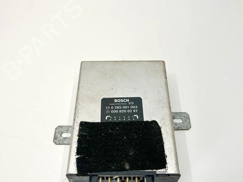Used Electronic module Electronic module MERCEDES-BENZ SL (R107) 560 SL (107.048) (230 hp) 36131715 36131715