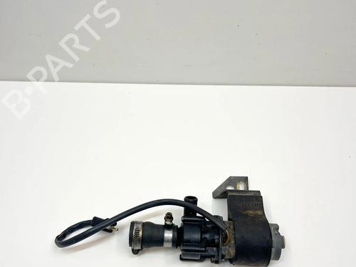 Used Auxiliary water pump Auxiliary water pump MERCEDES-BENZ SL (R107) 560 SL (107.048) (230 hp) 36131867 36131867