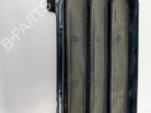 Grill Grill MERCEDES-BENZ SL (R129) 500 (129.068) (306 hp) 36120204 36120204