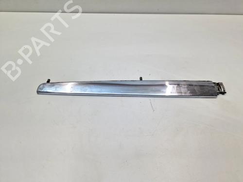 Used Tailgate trim Tailgate trim MERCEDES-BENZ SL (R107) 380 SL (107.045) (204 hp) 36127643 36127643