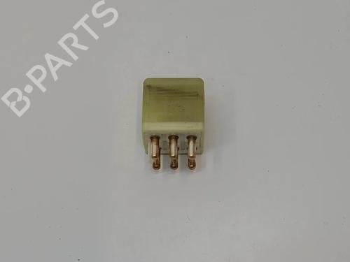 Used Electronic sensor Electronic sensor MERCEDES-BENZ SL (R129) 500 SL (129.066) (326 hp) 39957141 39957141