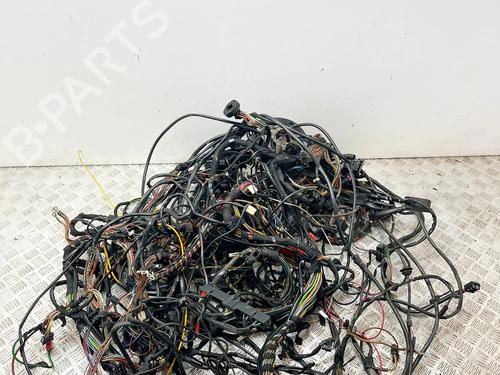 Used Wiring harness Wiring harness 36130277 36130277