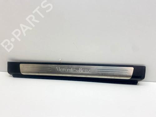 Used Step Step MERCEDES-BENZ SL (R231) 500 (231.473) (435 hp) 36124404 36124404