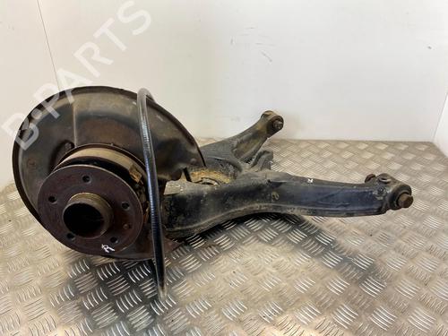 Used Right rear steering knuckle Right rear steering knuckle MERCEDES-BENZ SL Coupe (C107) 450 SLC (107.024) (225 hp) 36120635 36120635