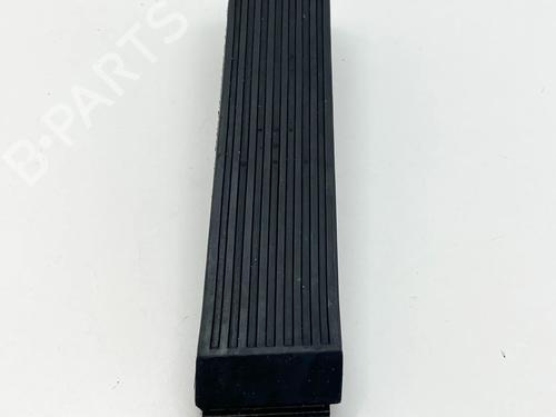 Pedal Pedal MERCEDES-BENZ SL (R107) 380 SL (107.045) (204 hp) 36127563 36127563