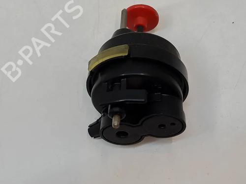 Used Fuel door actuator Fuel door actuator MERCEDES-BENZ SL (R129) 500 SL (129.066) (326 hp) 39931245 39931245