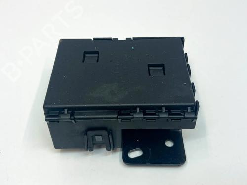 Used Fuse box Fuse box MERCEDES-BENZ SL (R230) 500 (230.475) (306 hp) 36129731 36129731