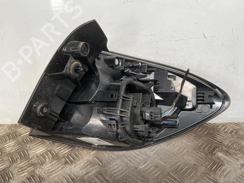 left-taillight-renault-captur-i-j5_-h5_-2013-37866477 main image