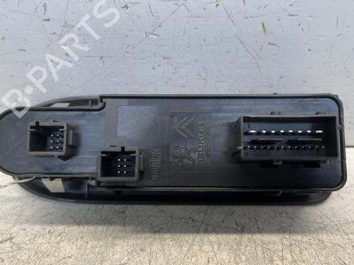 Used Left front window switch Left front window switch PEUGEOT 508 SW I (8E_) 2.0 HDi (140 hp) 34291884 34291884