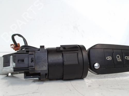 Used Ignition barrel Ignition barrel PEUGEOT 308 SW II (LC_, LJ_, LR_, LX_, L4_) 1.6 BlueHDi 120 (120 hp) 34289778 34289778