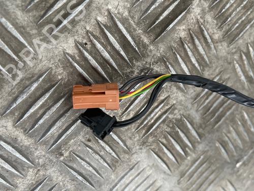 right-mirror-citroen-c4-cactus-2014-37700058 main image