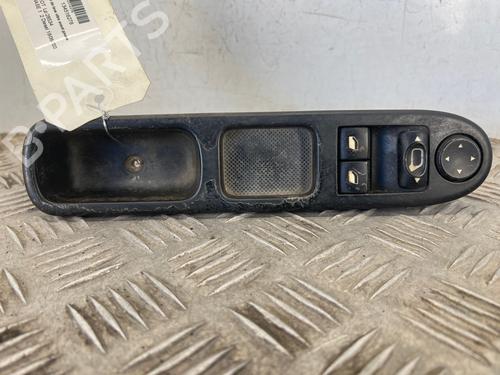 Left front window switch PEUGEOT 307 (3A/C) 2.0 HDi 110 | BP40200081I27 - Image 2