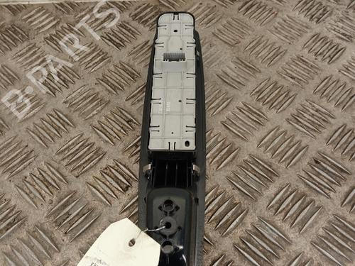 Used Left front window switch Left front window switch RENAULT SCÉNIC III (JZ0/1_) 1.5 dCi (110 hp) 40448610 40448610