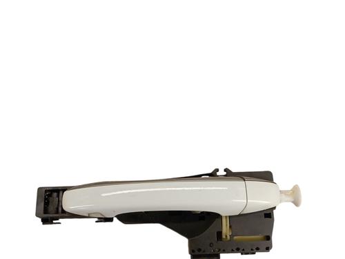 rear-left-exterior-door-handle-renault-megane-iv-grandtour-k9amn_-2016-34294372 main image