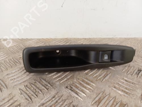 Used Right rear window switch Right rear window switch RENAULT CAPTUR I (J5_, H5_) 0.9 TCe 90 (90 hp) 34293357 34293357