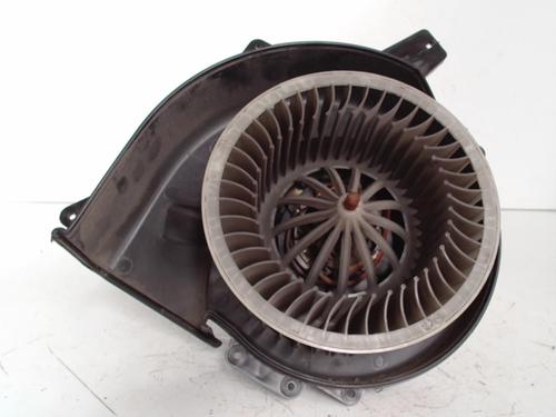 Used Heater blower motor Heater blower motor VW POLO V (6R1, 6C1) 1.2 TDI (75 hp) 34289475 34289475