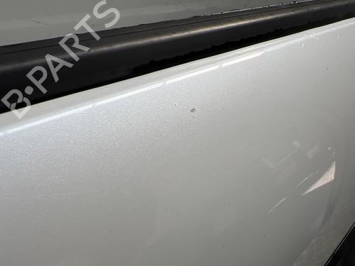 right-front-door-citroen-c4-cactus-2014-37715604 main image