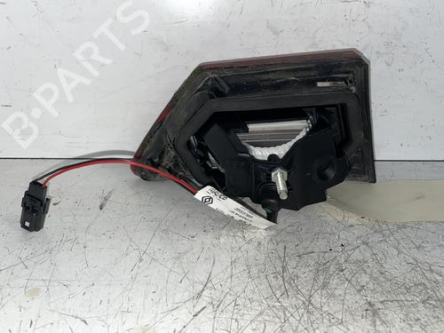 right-tailgate-light-renault-clio-iv-bh_-2012-2013-2014-2015-2016-2017-2018-2019-2020-2021-34290583 main image
