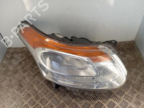 right-headlight-citroen-c3-picasso-sh_-2008-38459097 main image