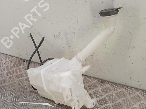 Used Windscreen washer tank Windscreen washer tank 39488028 39488028