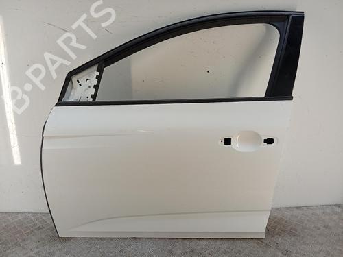 Used Left front door Left front door RENAULT MEGANE IV Hatchback (B9A/M/N_) 1.5 Blue dCi 95 (B9A2, B9A6) (95 hp) 40280666 40280666