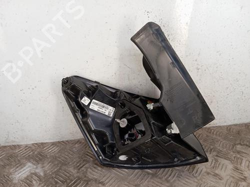 Used Right taillight Right taillight 37169262 37169262