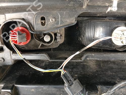Used Right taillight Right taillight RENAULT TRAFIC III Van (FG_) 1.6 dCi 120 (FGMB, FGMC) (120 hp) 40493777 40493777