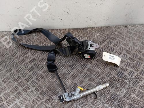 front-left-seatbelt-opel-crossland-x-crossland-p17-p2qo-2017-34295603 main image