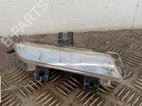 right-daytime-light-renault-clio-iv-bh_-2012-2013-2014-2015-2016-2017-2018-2019-2020-2021-36423977 main image