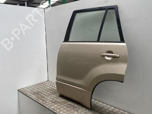 Porta trás esquerda Porta trás esquerda SUZUKI GRAND VITARA II (JT, TE, TD) 1.9 DDiS All-wheel Drive (JT419, TD44, JB419WD, JB419XD,... (129 hp) 34290727 34290727