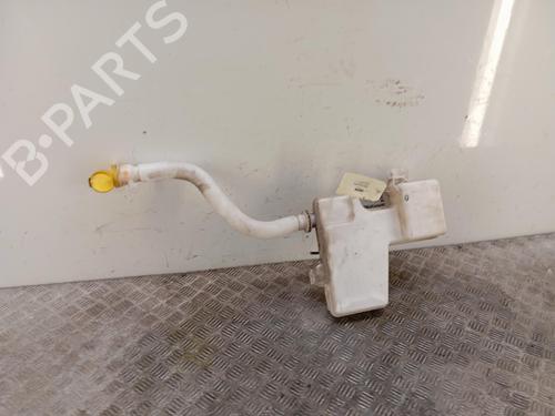 Used Windscreen washer tank Windscreen washer tank 39626252 39626252