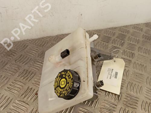 Brake master cylinder RENAULT MASTER III Van (FV) 2.3 dCi 150 FWD (FV0F, FV03, FV09) | BP37738983M77 - Image 3