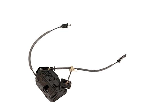 front-right-lock-vw-golf-vii-5g1-bq1-be1-be2-2012-2013-2014-2015-2016-2017-2018-2019-2020-2021-34293813 main image