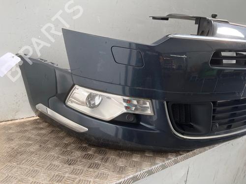 Used Front bumper Front bumper 37715612 37715612