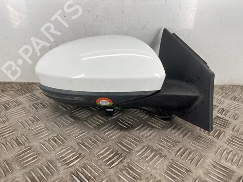 right-mirror-renault-megane-iv-hatchback-b9amn_-2015-40249405 main image