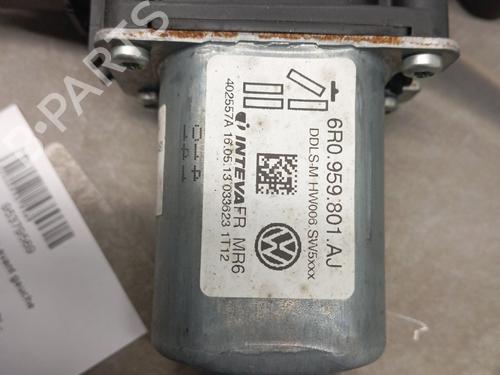 Rudehejsemekanisme ventre foran Rudehejsemekanisme ventre foran SKODA ROOMSTER (5J7) 1.6 TDI (90 hp) 34292178 34292178