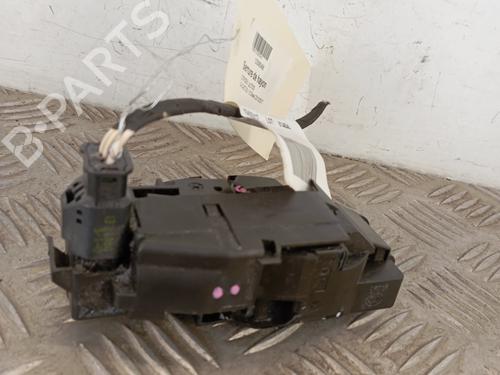 tailgate-lock-citroen-c4-cactus-2014-34296235 main image