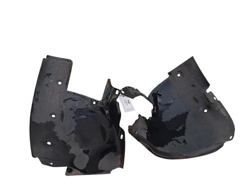 wheel-arch-renault-grand-scenic-ii-jm01_-2004-2005-2006-2007-2008-2009-34296596 main image