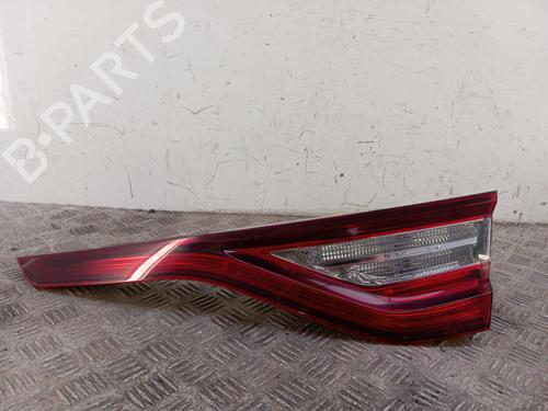 right-tailgate-light-renault-megane-iv-hatchback-b9amn_-2015-37739006 main image