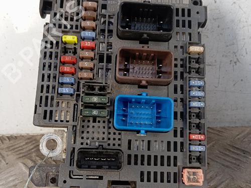 Fuse box CITROËN C4 II (NC_) 1.4 VTi 95 (NC8FP0) | BP39583028E1 - Image 2