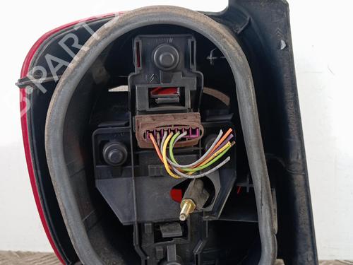 Used Right taillight Right taillight CITROËN XSARA Break (N2) 2.0 HDI 90 (90 hp) 40177626 40177626