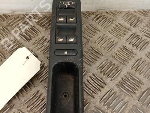 Used Left front window switch Left front window switch PEUGEOT 307 Break (3E) 1.6 HDi 110 (109 hp) 40280673 40280673