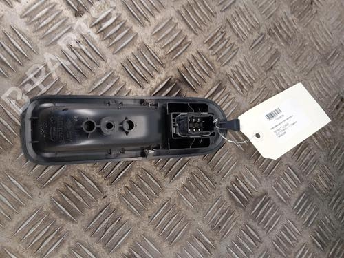Right front window switch RENAULT CLIO III (BR0/1, CR0/1) 1.2 16V (BR02, BR0J, BR11, CR02, CR0J, CR11) | BP39626287I26 - Image 2