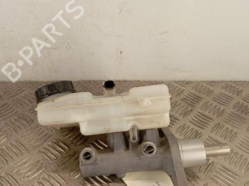 Brake master cylinder RENAULT MASTER III Van (FV) 2.3 dCi 150 FWD (FV0F, FV03, FV09) | BP37738983M77 - Image 4