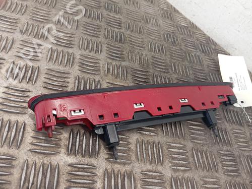 Used Third brake light Third brake light PEUGEOT 3008 I MPV (0U_) 1.6 HDi (112 hp) 40032579 40032579