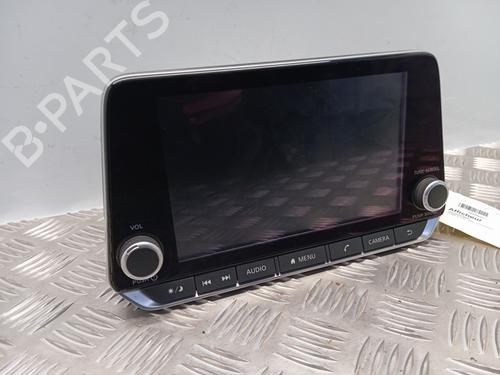 display-monitor-nissan-juke-f16_-2019-37738866 main image