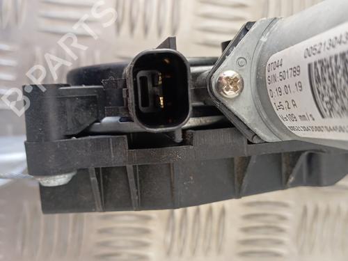 front-right-window-mechanism-fiat-tipo-hatchback-356_-357_-2016-34293786 main image